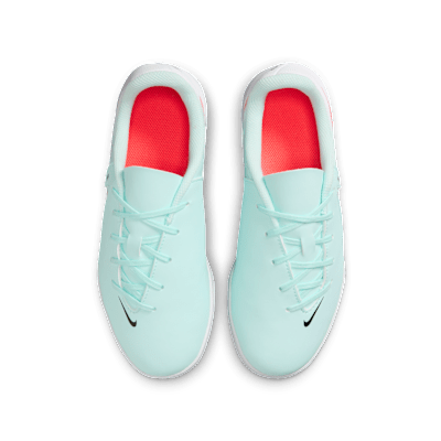 Justice – Phantom II Nike Jr. Phantom GX 2 Club Little/Big Kids' Indoor/Court Low
